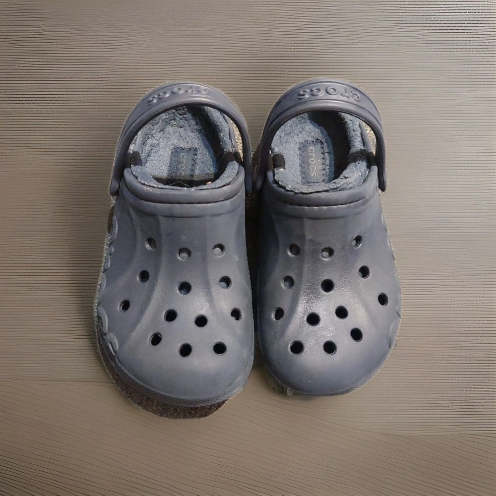 Crocs Dual Comfort Clogs Junior Big Kid 12 Faux Fur Lined Classic Blue Summer